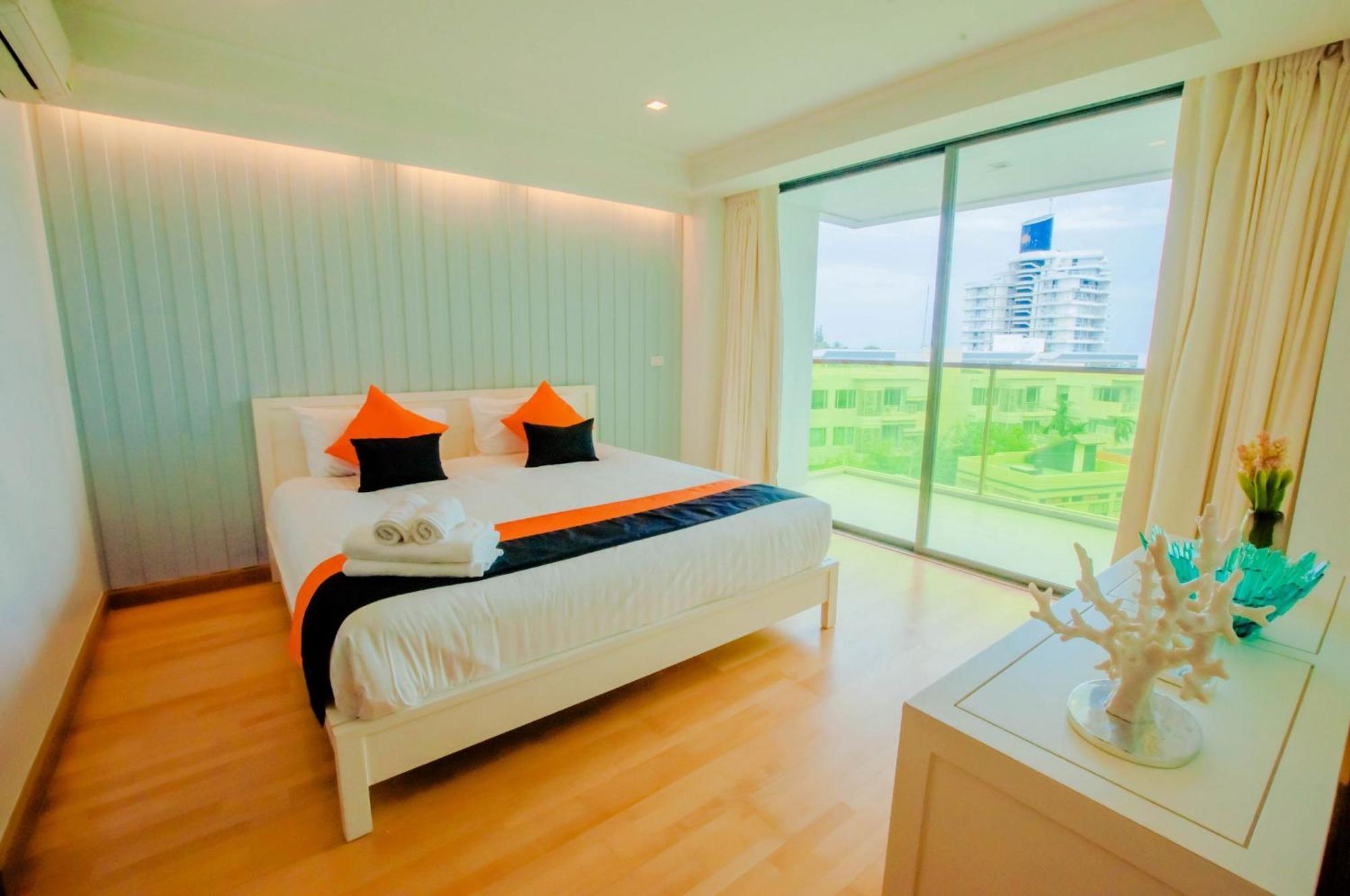 Rocco Hua Hin Beach Seaview Room photo